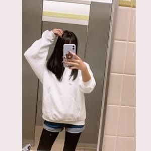 Meet your Posher, Eun